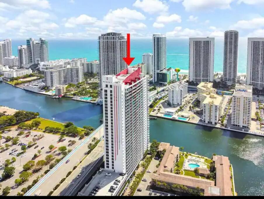 Ocean Views - Pool & Gym - Pet Friendly - Close To Beach Hallandale Beach Bagian luar foto
