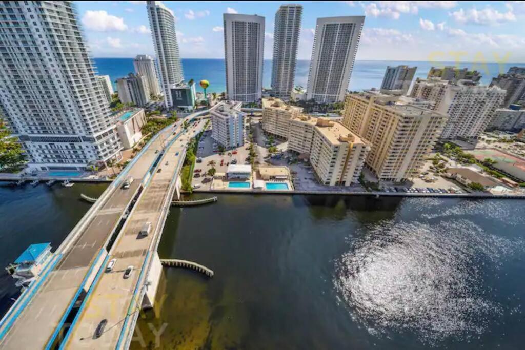Ocean Views - Pool & Gym - Pet Friendly - Close To Beach Hallandale Beach Bagian luar foto