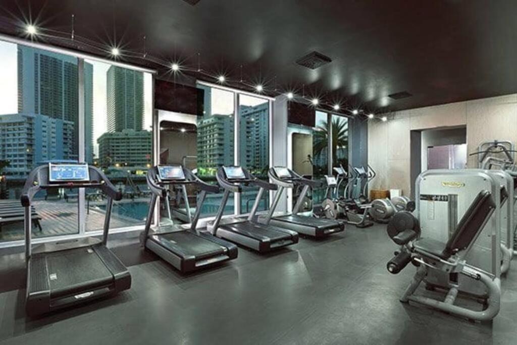 Ocean Views - Pool & Gym - Pet Friendly - Close To Beach Hallandale Beach Bagian luar foto