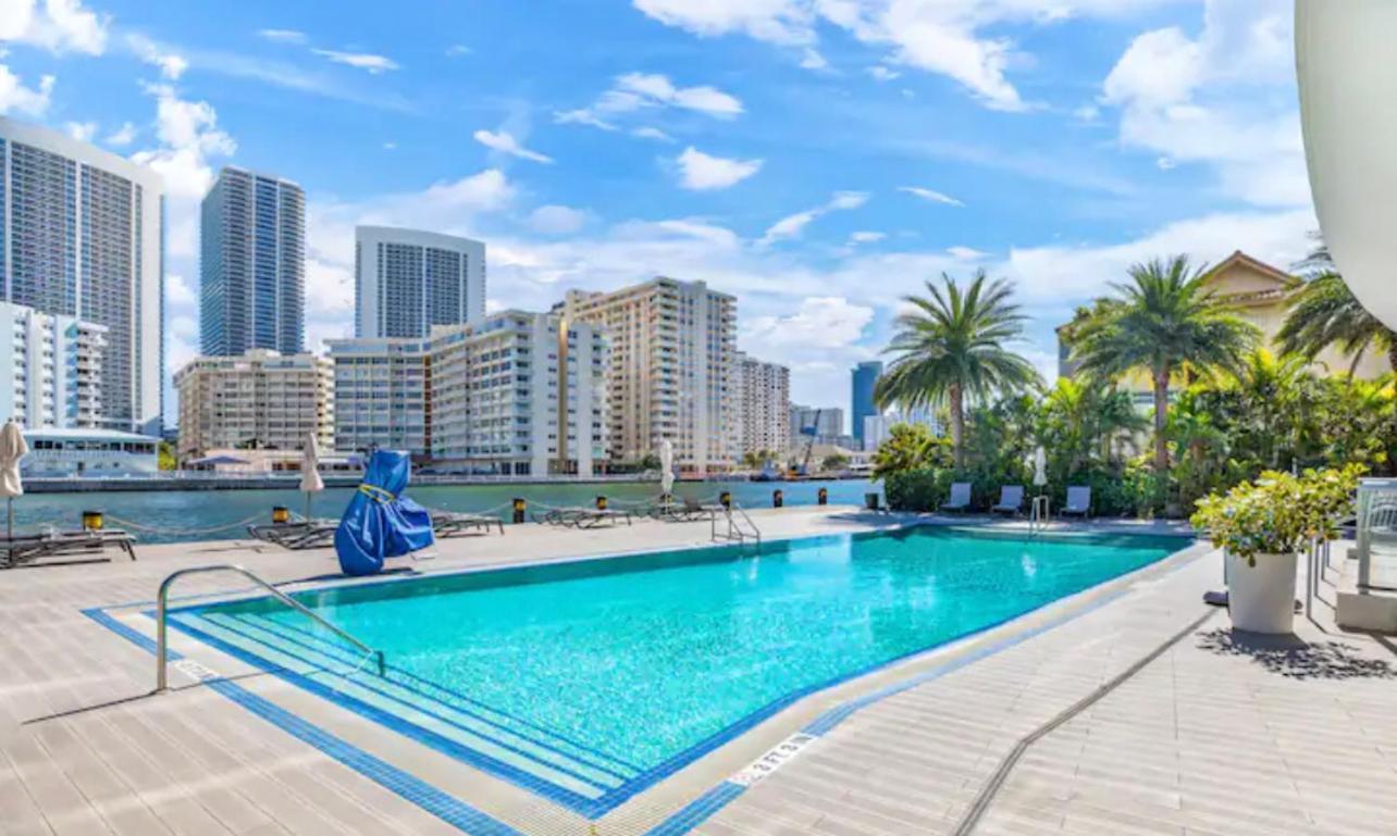 Ocean Views - Pool & Gym - Pet Friendly - Close To Beach Hallandale Beach Bagian luar foto